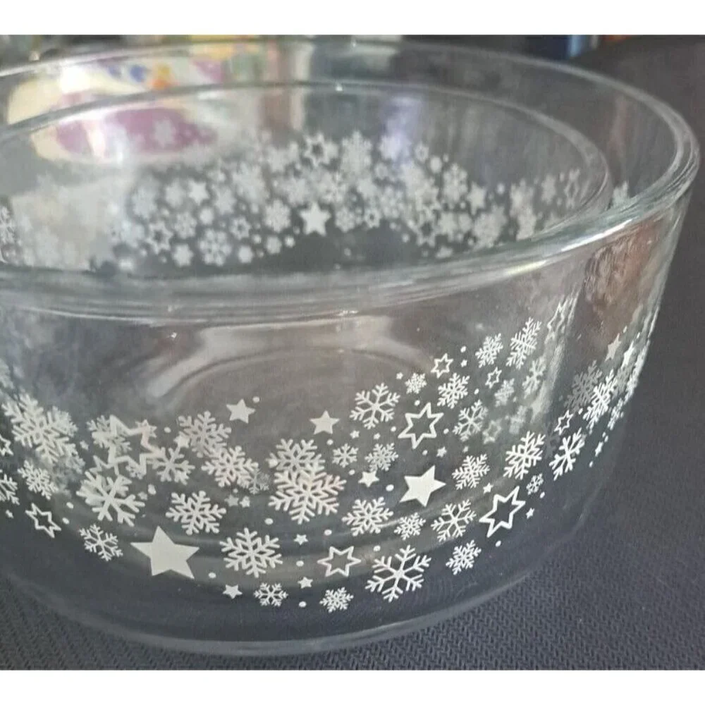 Anchor Hocking bowls are